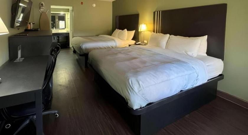 Quality Inn & Suites Near Панама-Сити Экстерьер фото